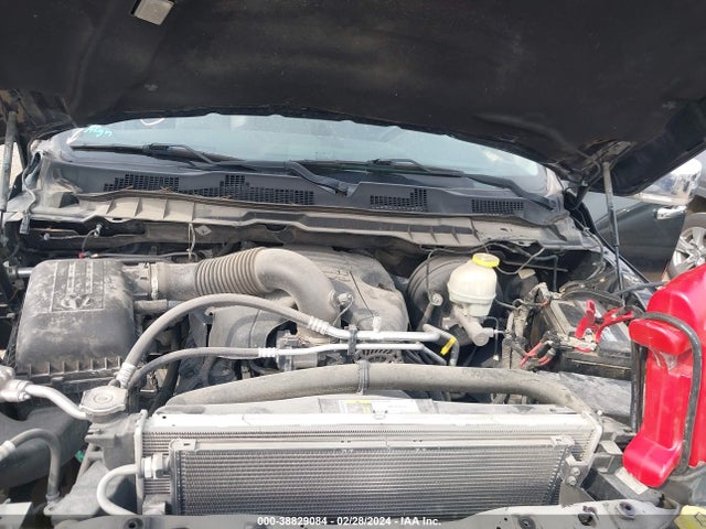 1C6RR7NT4HS691212 RAM 1500 Laramie  4x4 5'7 Box