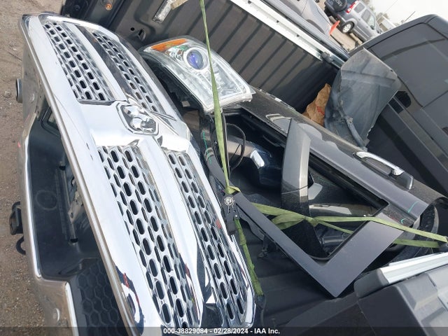 1C6RR7NT4HS691212 RAM 1500 Laramie  4x4 5'7 Box