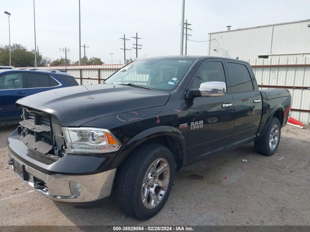 1C6RR7NT4HS691212 RAM 1500 Laramie  4x4 5'7 Box