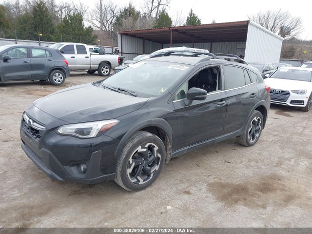 Subaru Crosstrek Limited 2023 JF2GTHMC1PH300328 Image 2