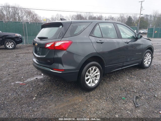 Chevrolet EQUINOX LS 2018 3GNAXREV9JL106550 Image 4