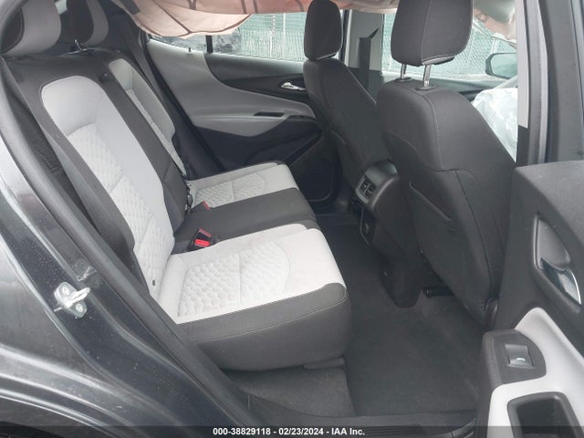 Chevrolet EQUINOX LS 2018 3GNAXREV9JL106550 Image 8