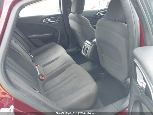 Chrysler 200 Limited 2015 1C3CCCAB7FN734950 Image 8
