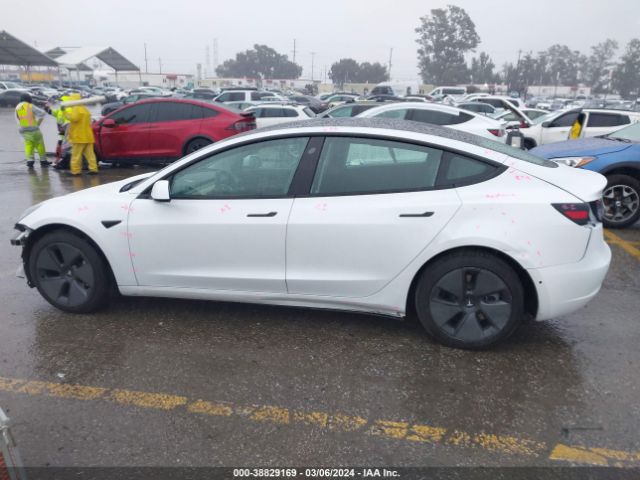 5YJ3E1EA9MF930752 Tesla Model 3 Standard Range Plus Rear-wheel Drive