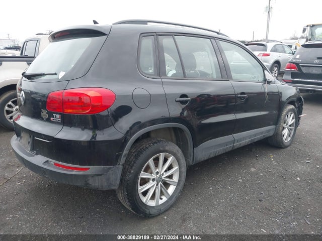 WVGBV7AXXJK005867 Volkswagen Tiguan Limited 2.0t