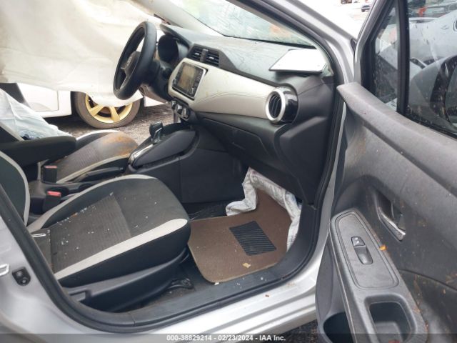 3N1CN8EV7LL853927 Nissan Versa Sv Xtronic Cvt