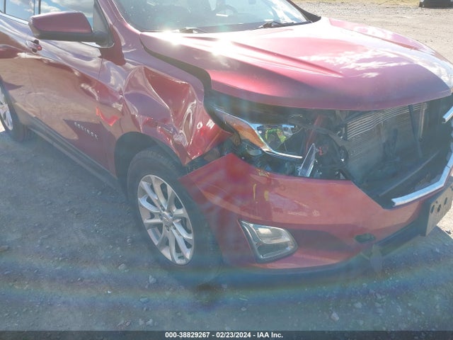 Chevrolet EQUINOX LT 2018 2GNAXSEV0J6315431 Image 17