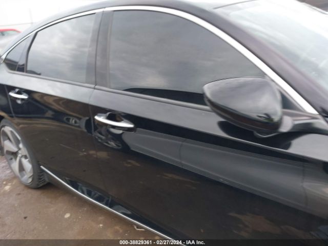 1HGCV2F93KA021553 Honda Accord Touring 2.0t
