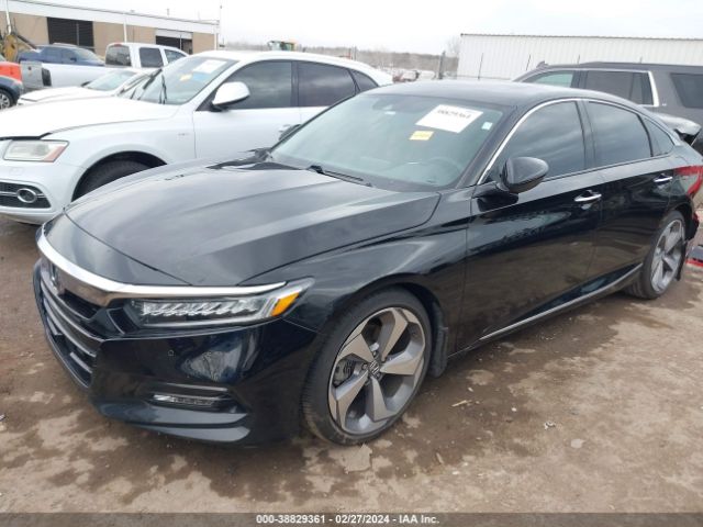 1HGCV2F93KA021553 Honda Accord Touring 2.0t