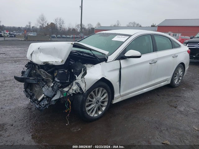 Hyundai Sonata Limited 2015 5NPE34AF2FH054614 Image 2