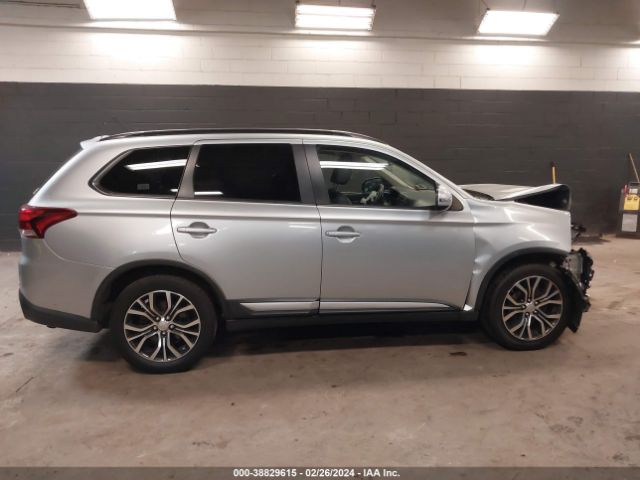 JA4AZ3A32GZ011960 Mitsubishi Outlander Sel