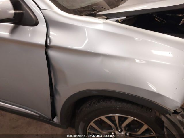 JA4AZ3A32GZ011960 Mitsubishi Outlander Sel