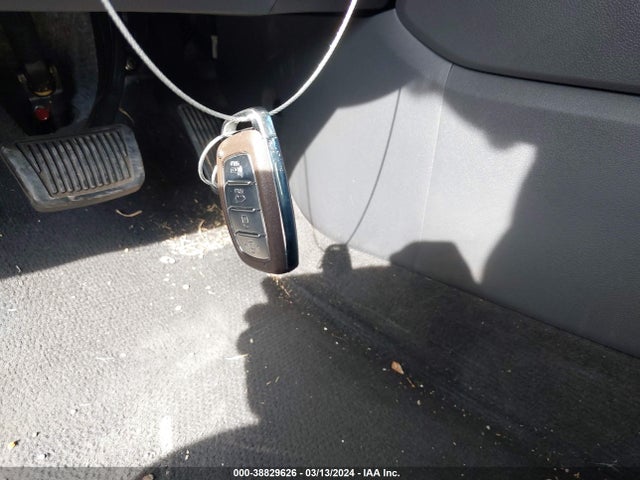Продаж на аукціоні авто 2021 Hyundai Ioniq Hybrid Blue, vin: KMHC65LC2MU257878, номер лоту: 38829626