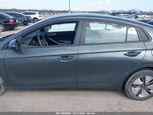 Продаж на аукціоні авто 2021 Hyundai Ioniq Hybrid Blue, vin: KMHC65LC2MU257878, номер лоту: 38829626