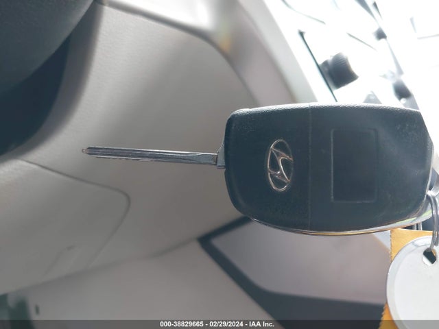 Hyundai SONATA SE 2016 5NPE24AF1GH274203 Image 11