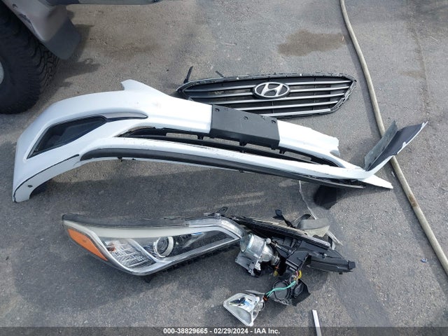 Hyundai SONATA SE 2016 5NPE24AF1GH274203 Image 12
