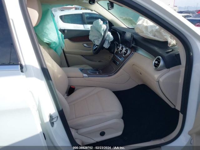 W1N0G8EB5NG117004 Mercedes-Benz Glc 300 4matic Suv
