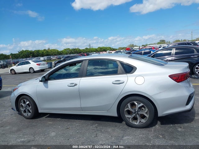 KIA Forte Lxs 2021 3KPF24AD6ME318232 Image 14
