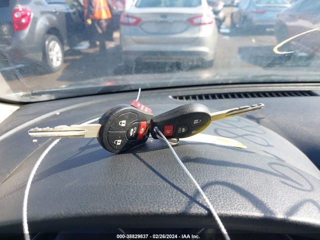 Nissan Versa 1.6 Sv 2016 3N1CN7AP7GL847424 Image 11
