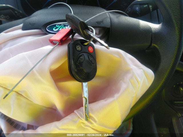 Ford FOCUS S 2014 1FADP3E27EL103386 Image 11