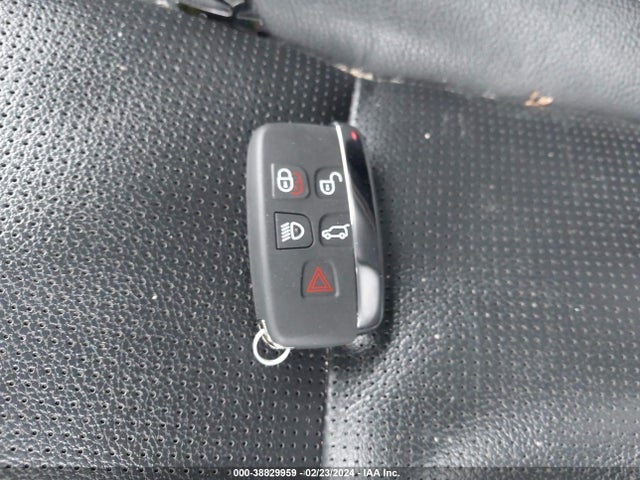 2020 JAGUAR F-PACE SADCM2FV2LA633067 Photo 10