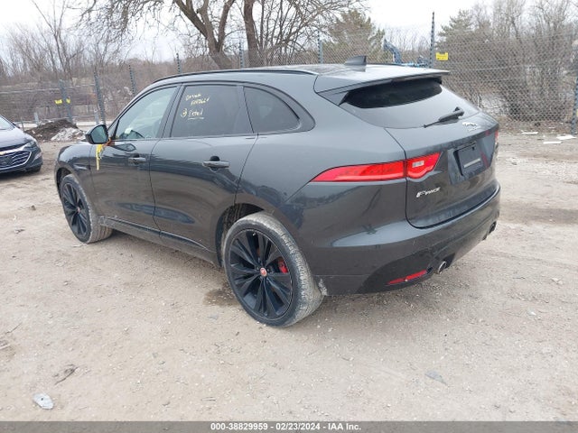 2020 JAGUAR F-PACE SADCM2FV2LA633067 Photo 2