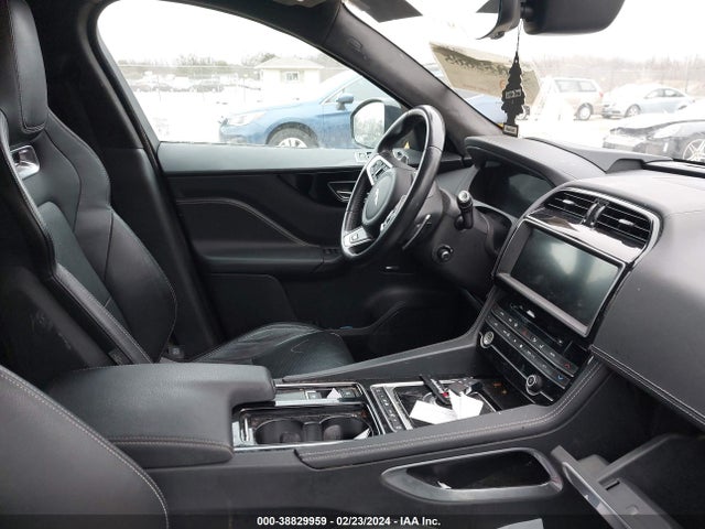 2020 JAGUAR F-PACE SADCM2FV2LA633067 Photo 4