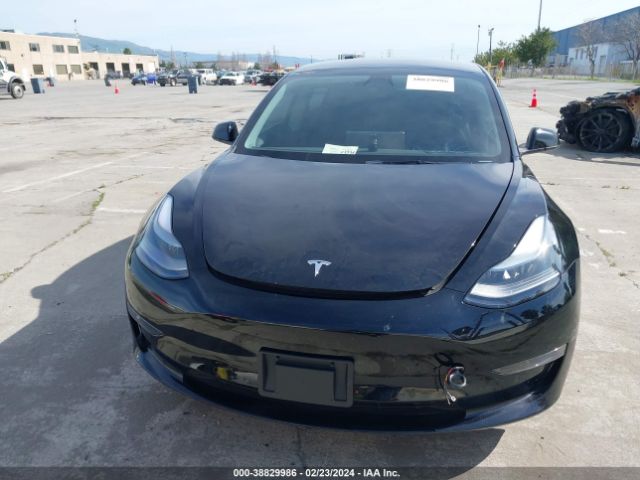 5YJ3E1EB9NF207994 Tesla MODEL 3