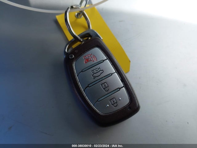 Hyundai Elantra Value Edition 2017 5NPD84LF4HH116480 Image 11