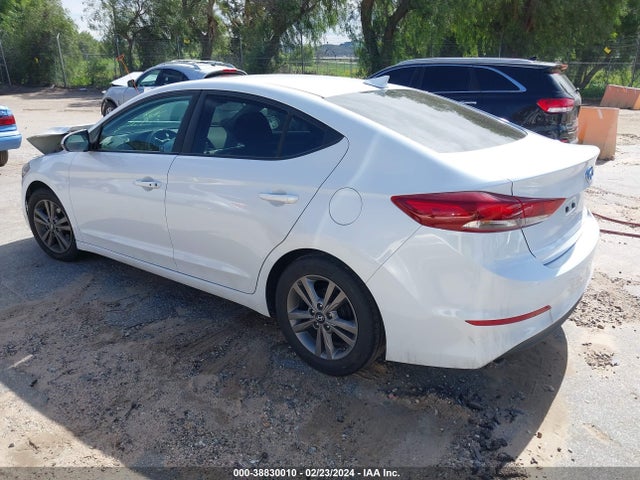 Hyundai Elantra Value Edition 2017 5NPD84LF4HH116480 Image 3