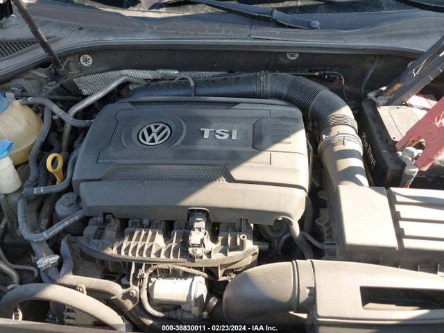 1VWAS7A32GC010213 Volkswagen Passat 1.8t S