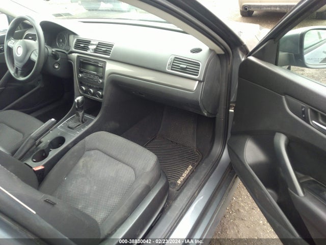 Aukcja sprzedaży 2012 Volkswagen Passat S, vin: 1VWAP7A38CC015850, numer aukcji: 38830042