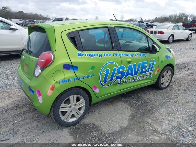 Chevrolet Spark Ls Auto 2014 KL8CB6S9XEC570785 Image 4