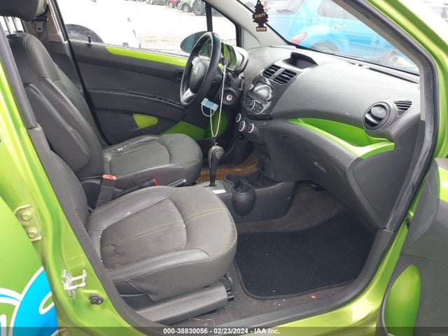 Chevrolet Spark Ls Auto 2014 KL8CB6S9XEC570785 Image 5
