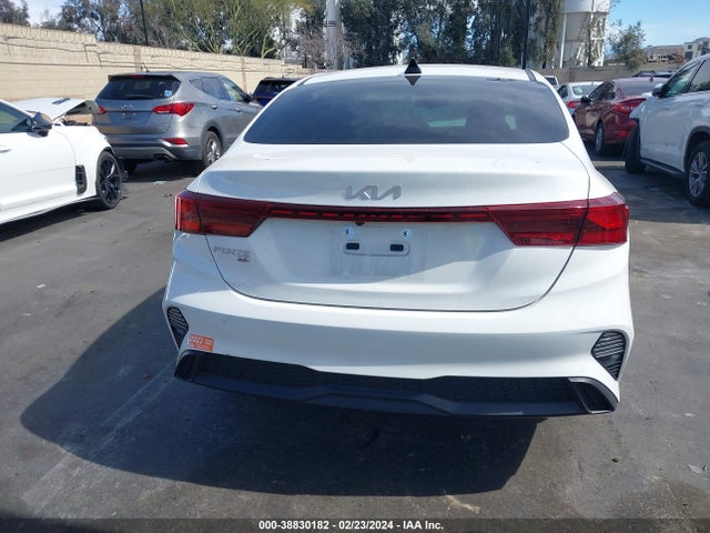 KIA FORTE LX 2023 3KPF24AD6PE551290 Image 16