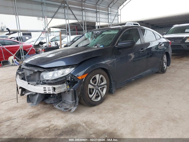 Honda Civic Lx 2018 2HGFC2F54JH609669 Image 2