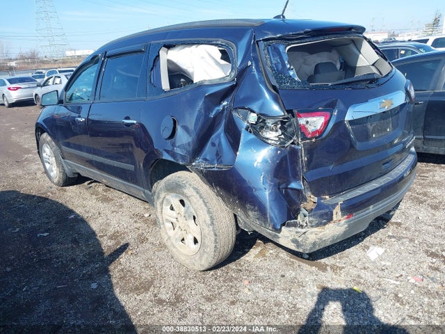 Chevrolet Traverse Ls 2015 1GNKRFED4FJ117832 Image 3