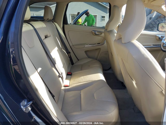 Volvo Xc60 T6 2015 YV4902RKXF2762642 Image 8