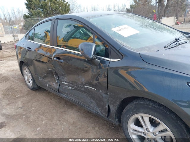 Chevrolet Cruze Lt Auto 2018 1G1BE5SM7J7195720 Image 6