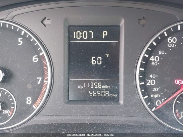 1VWAT7A39FC039316 Volkswagen Passat 1.8t S