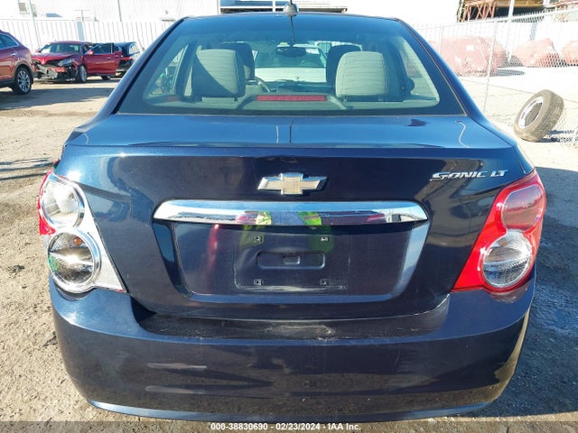 Chevrolet Sonic Lt Auto 2015 1G1JC5SH8F4155871 Image 16