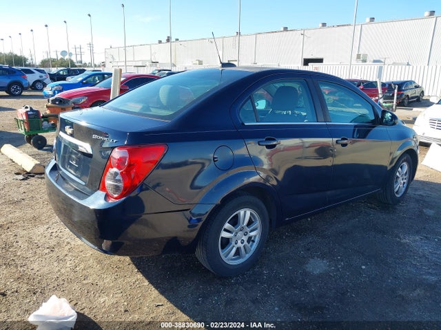 Chevrolet Sonic Lt Auto 2015 1G1JC5SH8F4155871 Image 4