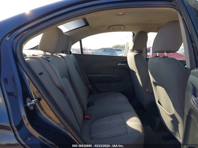 Chevrolet Sonic Lt Auto 2015 1G1JC5SH8F4155871 Image 8