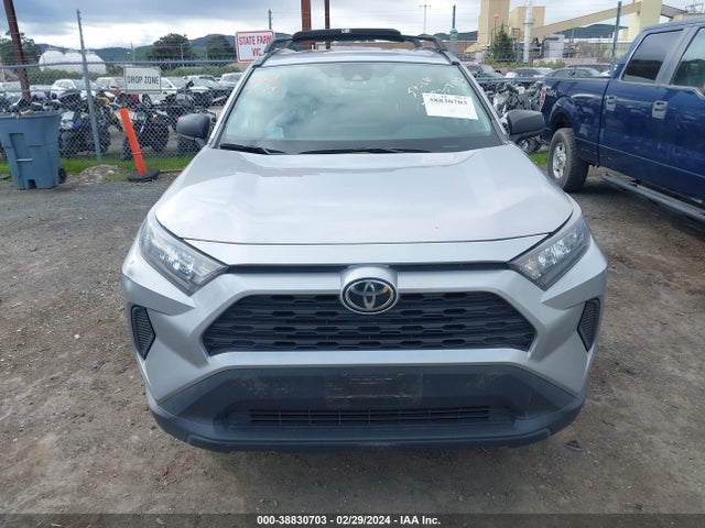 Toyota RAV4 LE 2021 2T3H1RFV1MC157630 Image 12