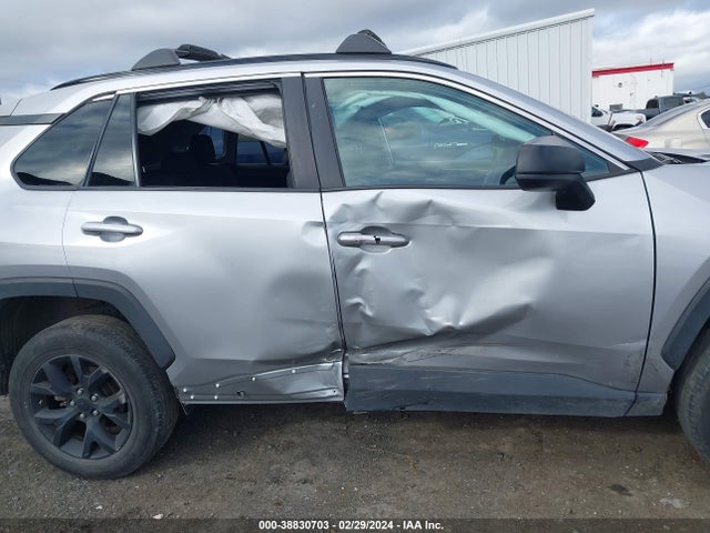 Toyota RAV4 LE 2021 2T3H1RFV1MC157630 Image 13