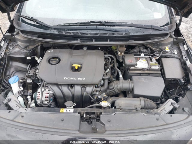 KIA FORTE LX 2017 3KPFK4A71HE102627 Image 10