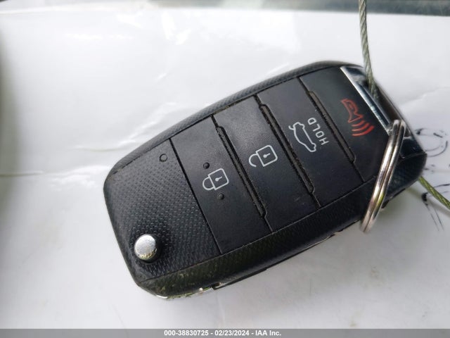 KIA FORTE LX 2017 3KPFK4A71HE102627 Image 11