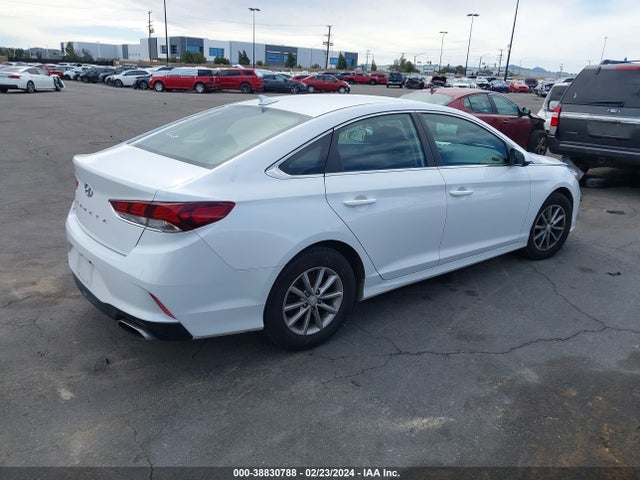 Hyundai SONATA SE 2019 5NPE24AF4KH776079 Image 4