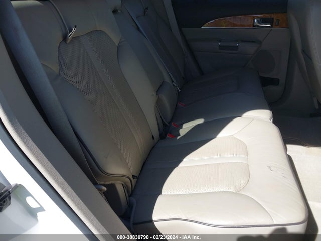 Lincoln MKX 2014 2LMDJ6JKXEBL01706 Image 8