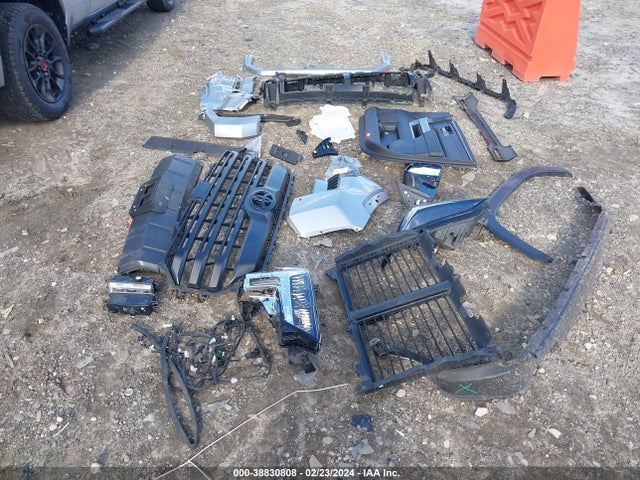 Toyota Tundra Sr5 2022 5TFLA5DA7NX024708 Image 18